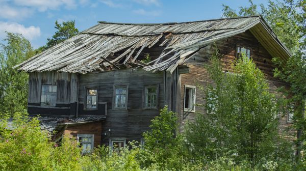 Cottage Demolition in Greeley